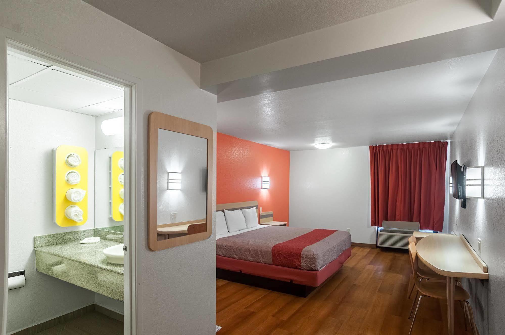 Motel 6-Oklahoma City, Ok - South Εξωτερικό φωτογραφία